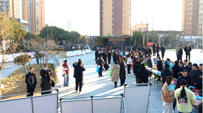 富平县开展“12·4”国家宪法日集中宣传活动。