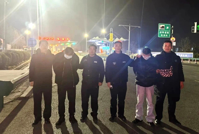 合阳公安打掉一“取现”团伙。