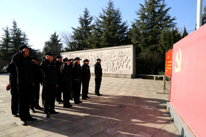 富平县人民法院法警大队开展庆祝第六个“中国人民警察节”暨主题党日活动。 富平县人民法院法警大队开展庆祝第六个“中国人民警察节”暨主题党日活动。